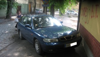 Toleriše se bahato parkiranje u Harambašićevoj i Dinka Zlatarevića