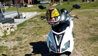 Bahato ponašanje posetioca (zapuštenog) groblja kod Dudove šume