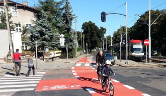 Crvene biciklističke staze