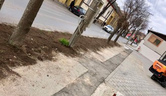 Građevinski otpad na javnoj površini