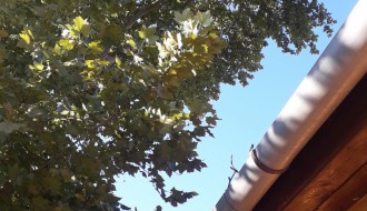 Neokresano granje preko puta "Željezničara"