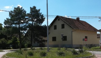 Potrebno održavanje parka u Leskovačkoj ulici