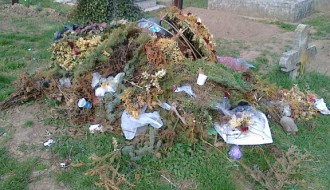 (Ne)održavanje Bajskog groblja od strane JKP "Pogrebno"