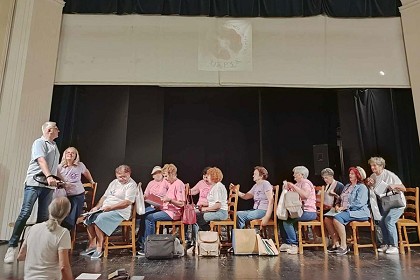 „Naše putovanje“: scenska priča koja oslikava misiju Društva za borbu protiv raka