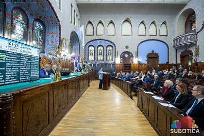 Usvojen budžet Subotice za 2026: Više od 9,2 milijarde dinara uz oštru raspravu