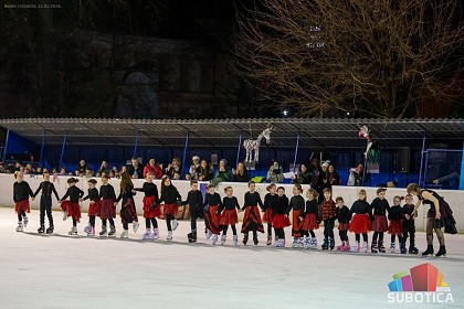 Put oko sveta na klizaljkama