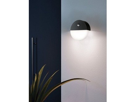 SPOLJNA ZIDNA LAMPA SA SENZOROM POKRETA 10.6W NW TARAGONA 75551 EGLO