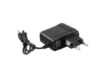 BATERIJSKA LED PUNJIVA LAMPA 10W T6 ZOOM PROSTO