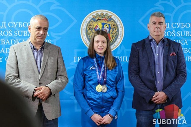 Odbojka: Elena Baić sa reprezentacijom niže odlične rezultate