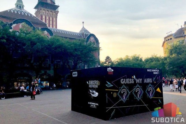 Velika "Sneaker žurka" u petak na Gradskom trgu