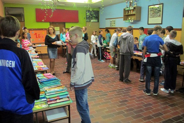 Vašar polovnih udžbenika u utorak u Kizuru