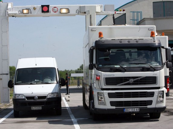 Uhapšeno troje carinika iz Subotice