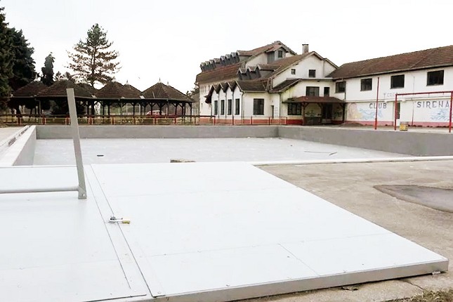 Bazen u Bajmoku tehnički pripremljen, čeka se zakupac objekta