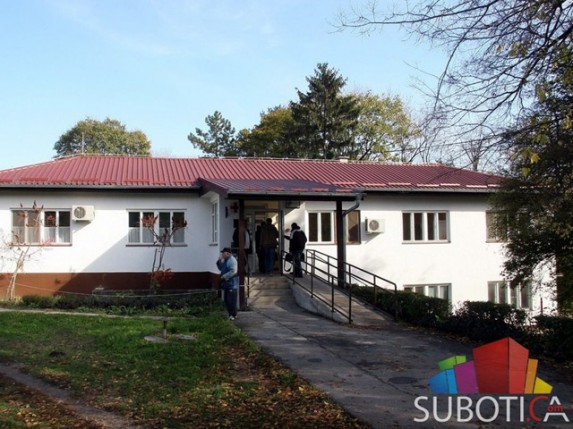 Ambulanta u Bajmoku ima sve osim - lekara