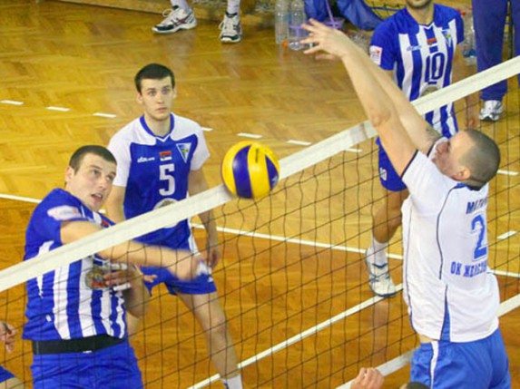 Pobeda odbojkaša Spartaka protiv Radničkog