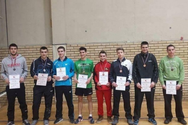 Tri medalje stonotenisera Spartaka na Prvenstvu Vojvodine za juniore