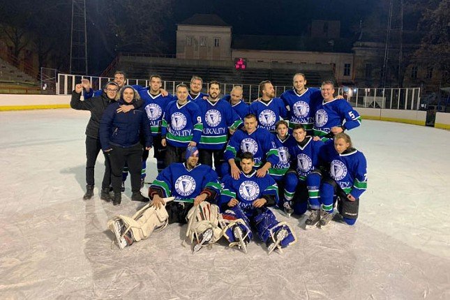 Hokej: Seniori Spartaka zabeležili obe pobede protiv "Vukova" u okviru Otvorenog prvenstva BiH