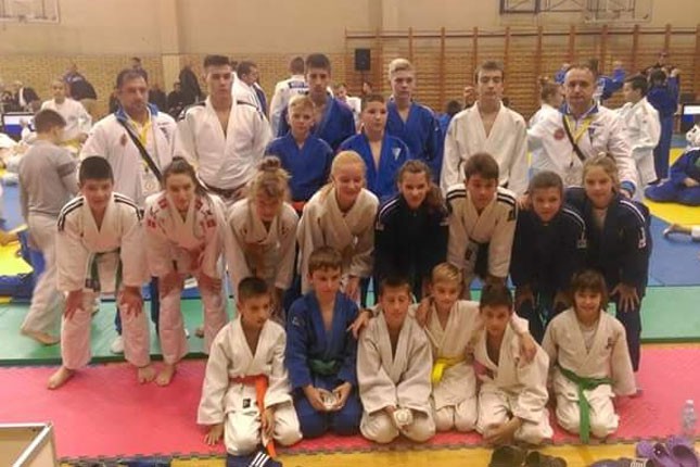 Džudo: Pet medalja za Spartak na turniru u Bečeju