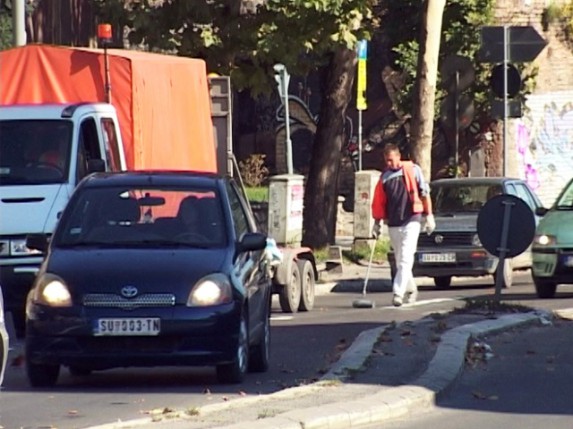 Obnavljanje horizontalne signalizacije u gradskim i prigradskim mesnim zajednicama