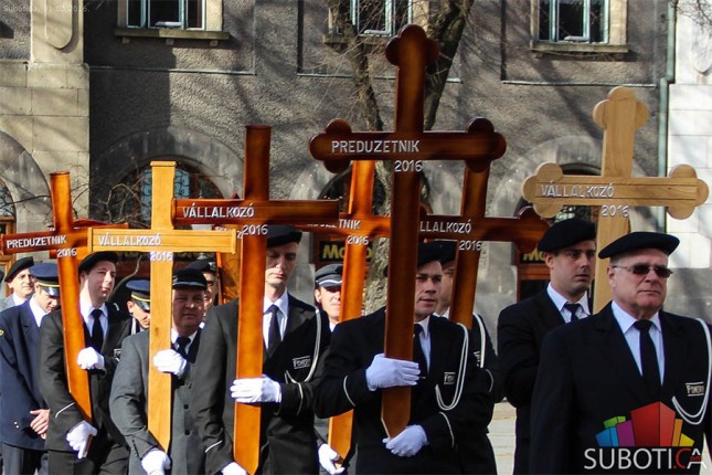 Sahranjivanje opet uzburkalo skupštinu
