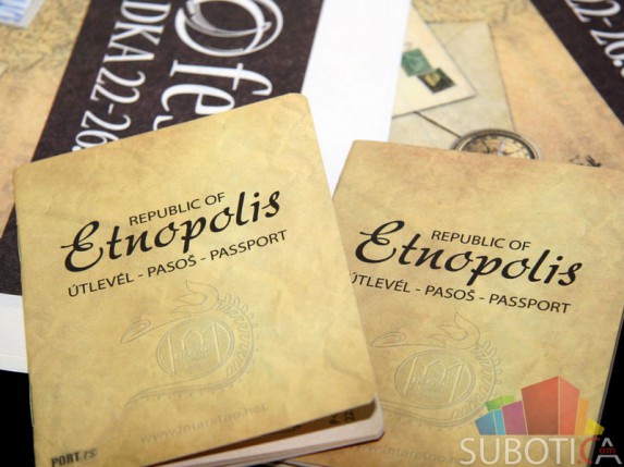 Interetno 2012: Međunarodni Festival izvorne muzike i plesova