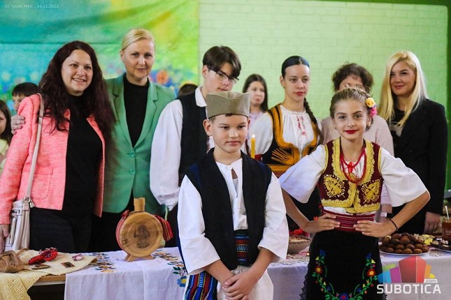 Đaci OŠ „Jovan Mikić“ pokazali da tolerancija nije samo reč