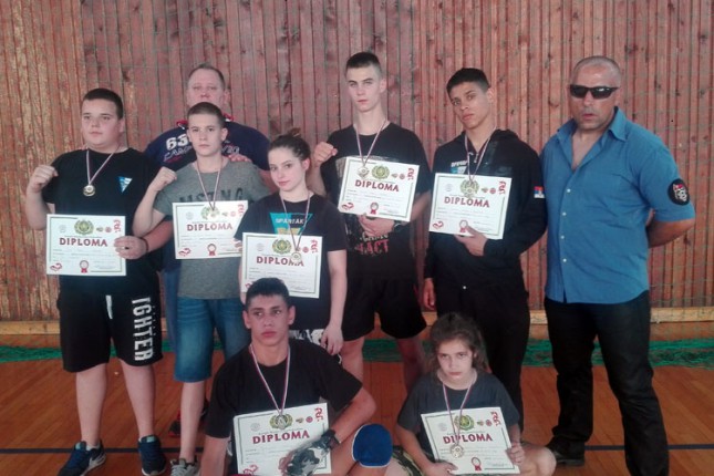 Kik boks: Spartak uspešan u Kikindi