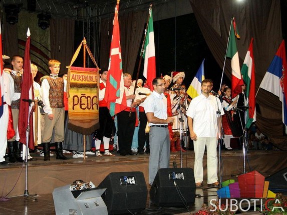 Svečano otvoren Interetno 2012