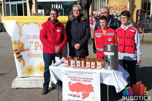 Humanitarna akcija lokalnih pčelara, prodajom meda pomažu građanima Sirije i Turske