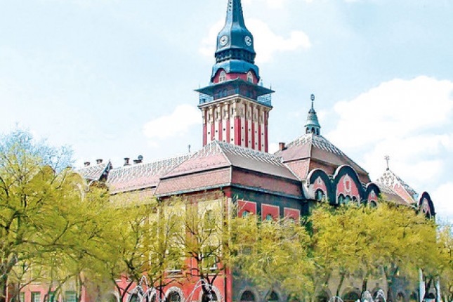 Vlast radi i honorarno