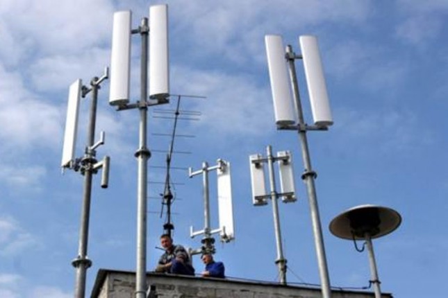 Javna rasprava na temu izgradnju bazne stanice mobilne telefonije na Somborskom putu