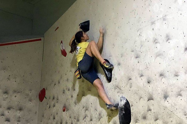 Sportsko penjanje: Nora Bognar osvojila 1. mesto na turniru Prvenstva Mađarske