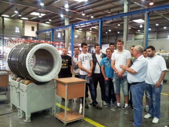 Novosadski studenti obišli Simensovu fabriku u Subotici