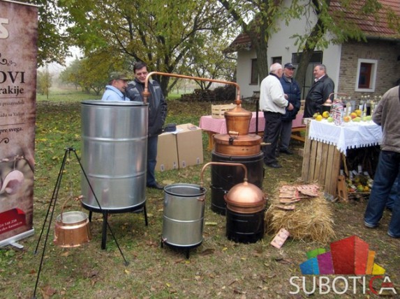 Festival mlade rakije u Ljutovu postaje tradicija