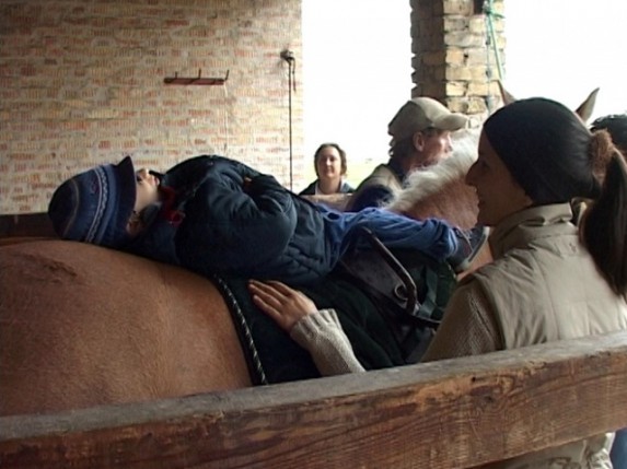 Deca sa posebnim potrebama bez hipoterapije zbog loših vremenskih prilika