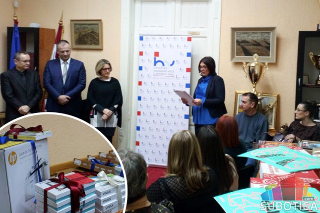 Vredna donacija za kvalitetniju nastavu na hrvatskom jeziku