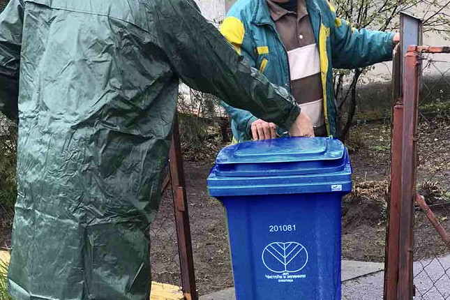 U toku je podela (plavih) kanti za odvoženje reciklabilnog otpada za stanovnike Palića