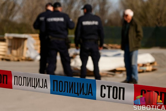 Nesreća tokom istovara: Stradao muškarac (43) na sportskom terenu