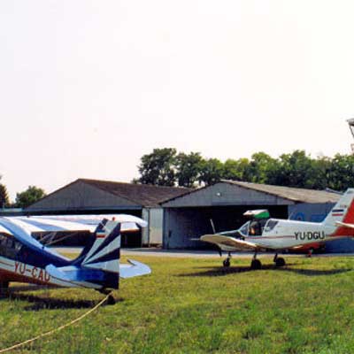 Sportski aerodrom "Bikovo"