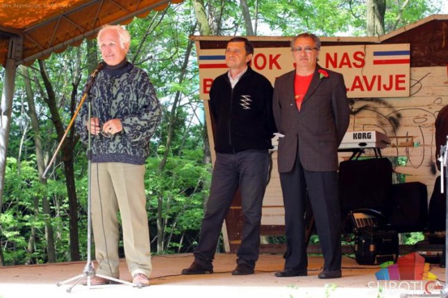 Jugonostalgičari obeležili praznik rada u Mini jugoslaviji