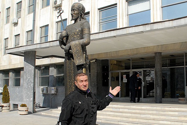 Vlasnik menjačnice izgubio imovinu čekajući presudu