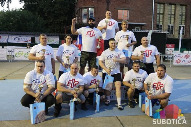 Održano takmičenje snažnih ljudi iz šest država