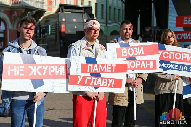 Održan karavan “Bezbednost počinje sa tobom” u cilju edukacije i povećanja bezbednosti u saobraćaju