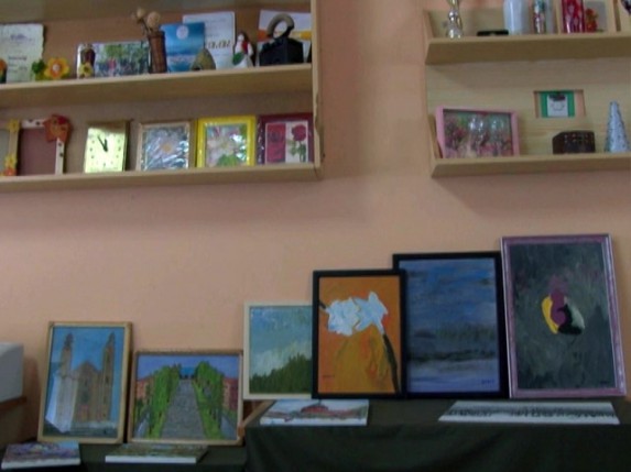 Humanitarna aukcija slika za pomoć Sandri Svorcan