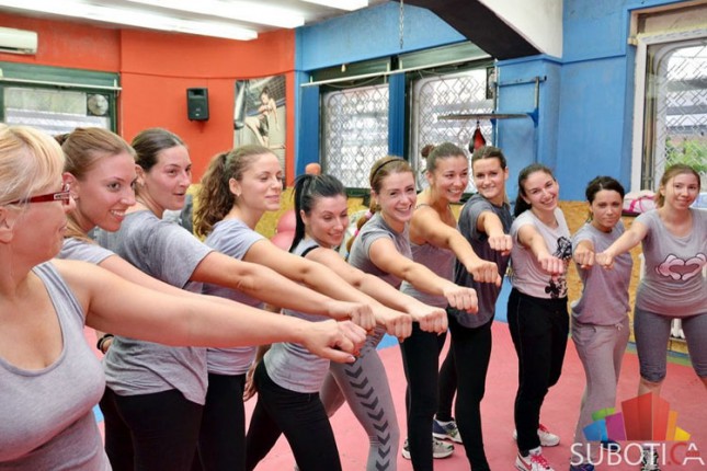 Insanity fitnes trening u SRCEF