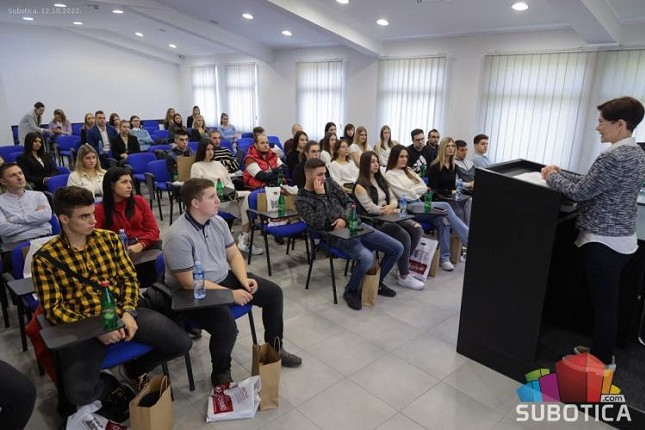 Prijem za brucoše Pravnog fakulteta za privredu i pravosuđe