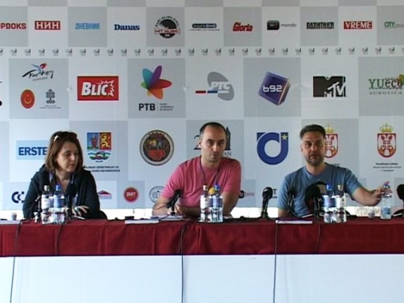 "Krugovi" pokrenuli emocije na Paliću