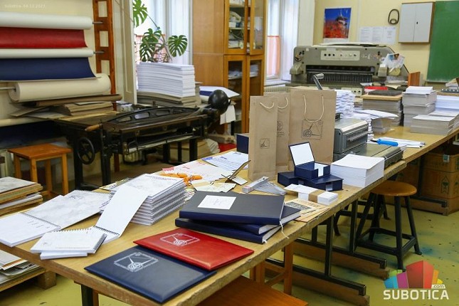 Učenici Politehničke škole izrađuju grafičke proizvode po narudžbini