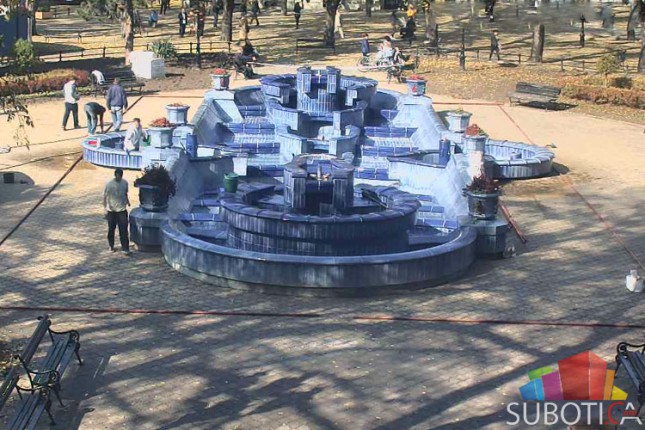 Počelo "zazimljavanje" Plave fontane