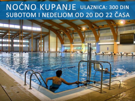 Noćno kupanje na bazenu na Prozivci